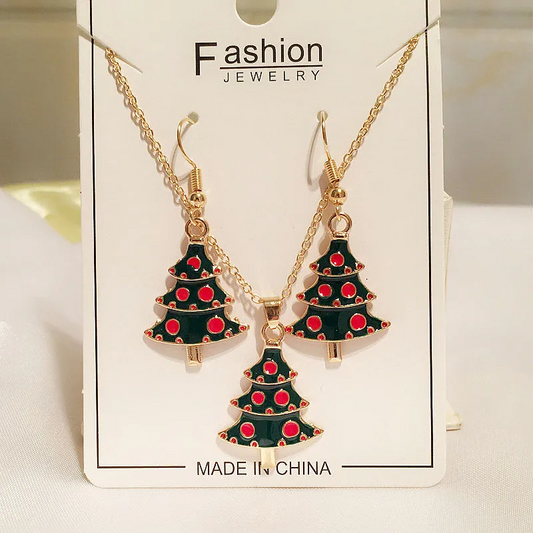 Christmas Tree Set with red bulbs